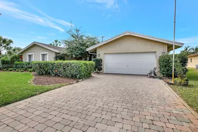 5320 SW 21st Ct, Plantation, FL 33317 - Photo 2