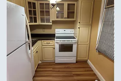 3774 Inverrary Blvd #106P, Lauderhill, FL 33319 - Photo 2