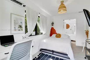 595 NW 101st St, Miami, FL 33150 - Photo 12