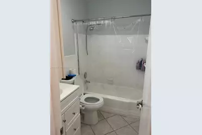 19390 Collins Ave #402, Sunny Isles Beach, FL 33160 - Photo 10