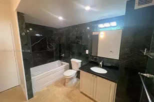 19390 Collins Ave, Sunny Isles Beach, FL 33160 - Photo 12