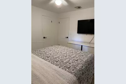 5737 Freedom St, Hollywood, FL 33021 - Photo 10