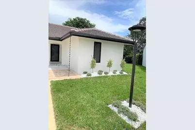 7168 SW 103 Ct. Cir., Unincorporated Dade County, FL 33173 - Photo 6