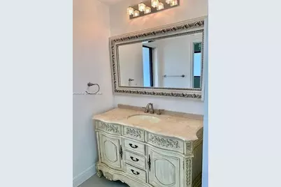 7168 SW 103 Ct. Cir., Unincorporated Dade County, FL 33173 - Photo 18