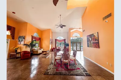9491 S Palm Cir S #101, Pembroke Pines, FL 33025 - Photo 26