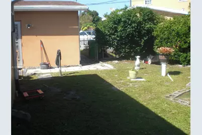 6270 NW 18th St, Sunrise, FL 33313 - Photo 2