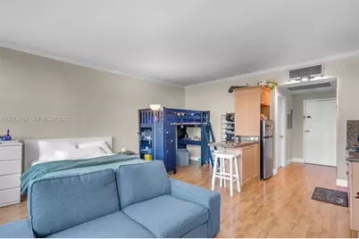 700 Biltmore Way #915, Coral Gables, FL 33134 - Photo 8