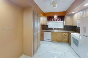 9541 Sunrise Lakes Blvd, Sunrise, FL 33322 - Photo 58