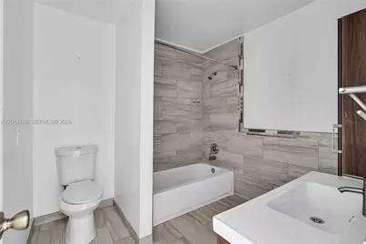 5375 W 23rd Ct #14-10, Hialeah, FL 33016 - Photo 14