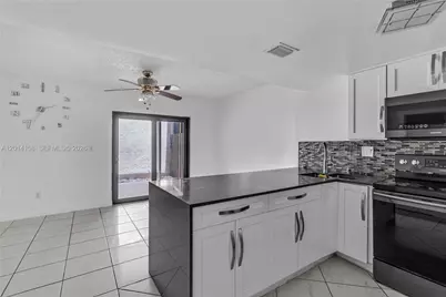5375 W 23rd Ct #14-10, Hialeah, FL 33016 - Photo 6