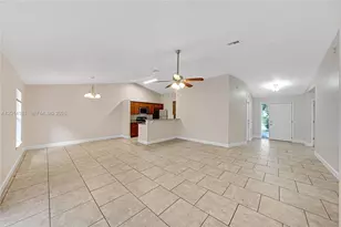 1332 Waterway Cove Dr, Wellington, FL 33414 - Photo 2