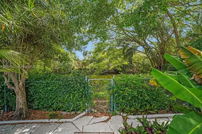 1332 Waterway Cove Dr, Wellington, FL 33414 - Photo 24
