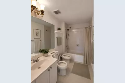 17350 NW 67th Ave #301, Hialeah, FL 33015 - Photo 6