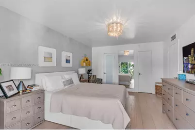 232 Sea View Dr #108, Key Biscayne, FL 33149 - Photo 18
