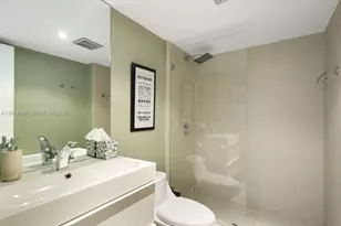 232 Seaview Dr, Key Biscayne, FL 33149 - Photo 22