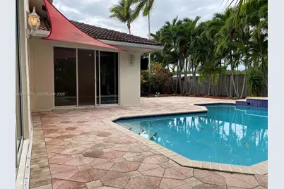 1210 S 13th Ave, Hollywood, FL 33019 - Photo 28