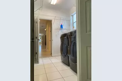 1210 S 13th Ave, Hollywood, FL 33019 - Photo 32