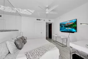 1830 S Ocean Dr, Hallandale Beach, FL 33009 - Photo 16
