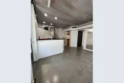 721 NE 3rd Ave #A, Fort Lauderdale, FL 33304 - Photo 4