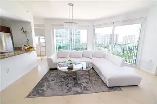20000 E Country Club Dr, Aventura, FL 33180 - Photo 2