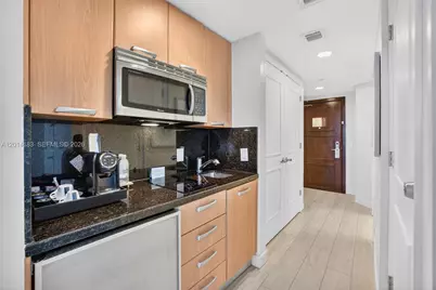 505 N Fort Lauderdale Beach Blvd #2412, Fort Lauderdale, FL 33304 - Photo 6