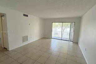 415 Executive Center Dr, West Palm Beach, FL 33401 - Photo 2
