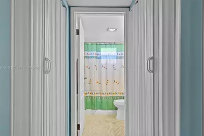 100 Berkley Rd #106, Hollywood, FL 33024 - Photo 26