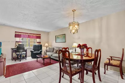 100 Berkley Rd #106, Hollywood, FL 33024 - Photo 20