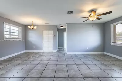 22345 SW 118th Ct, Miami, FL 33170 - Photo 8