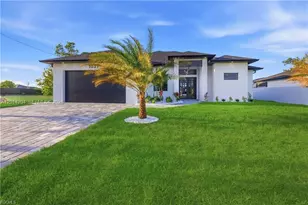 1031 SW 1st Terrace, Cape Coral, FL 33991 - Photo 4