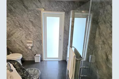 5240 SW 10th Ct, Plantation, FL 33317 - Photo 10