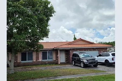 5240 SW 10th Ct, Plantation, FL 33317 - Photo 1
