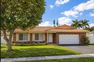 5240 SW 10th Ct, Plantation, FL 33317 - Photo 1