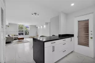 1075 93rd St, Bay Harbor Islands, FL 33154 - Photo 6