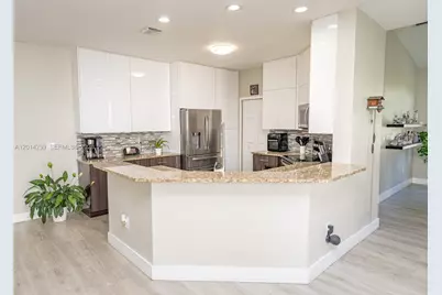 [Address not provided], Pembroke Pines, FL 33028 - Photo 18