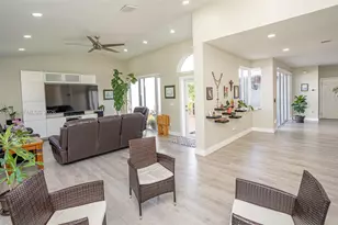 [Address not provided], Pembroke Pines, FL 33028 - Photo 12