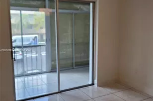 8401 SW 107 Ave, Miami, FL 33173 - Photo 2
