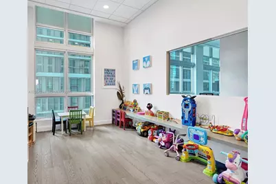 300 S Biscayne Blvd #L-L32, Miami, FL 33131 - Photo 20