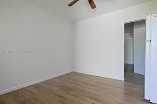26615 SW 137th Ave, Homestead, FL 33032 - Photo 2