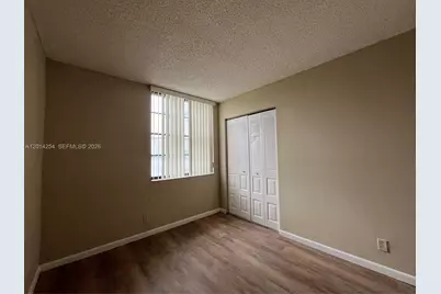 212 Lake Pointe Dr #209, Oakland Park, FL 33309 - Photo 10