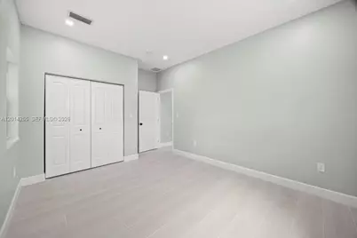 930 34th St, West Palm Beach, FL 33407 - Photo 4