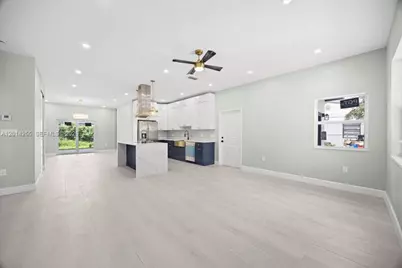 930 34th St, West Palm Beach, FL 33407 - Photo 10