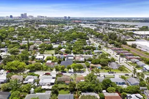 930 34th St, West Palm Beach, FL 33407 - Photo 4