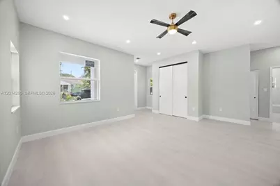 930 34th St, West Palm Beach, FL 33407 - Photo 14