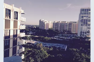 1121 Crandon Bl #E1104, Key Biscayne, FL 33149 - Photo 4