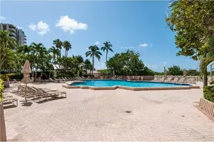 1121 Crandon Bl, Key Biscayne, FL 33149 - Photo 18