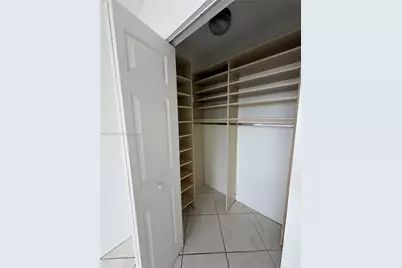 20100 W Country Club Dr #1606, Aventura, FL 33180 - Photo 14