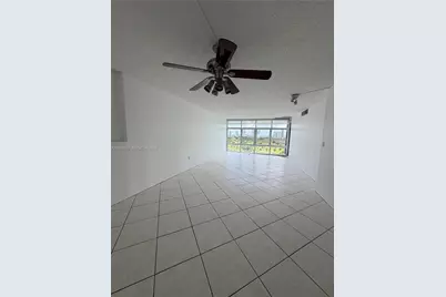 20100 W Country Club Dr #1606, Aventura, FL 33180 - Photo 4