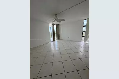 20100 W Country Club Dr #1606, Aventura, FL 33180 - Photo 8
