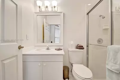 1640 Island Way, Weston, FL 33326 - Photo 34